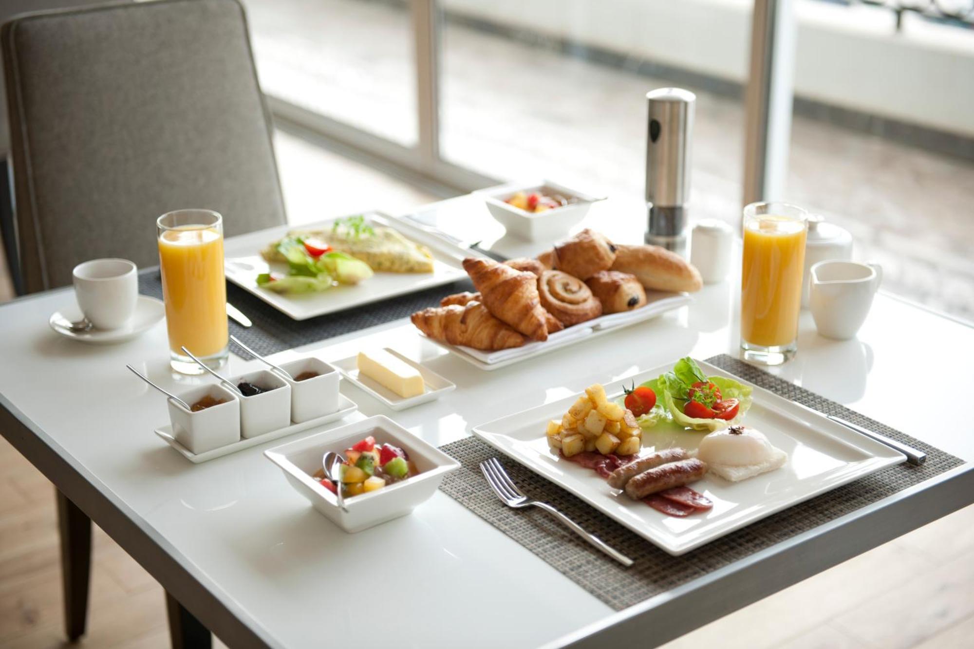 K108 Hotel Доха Экстерьер фото