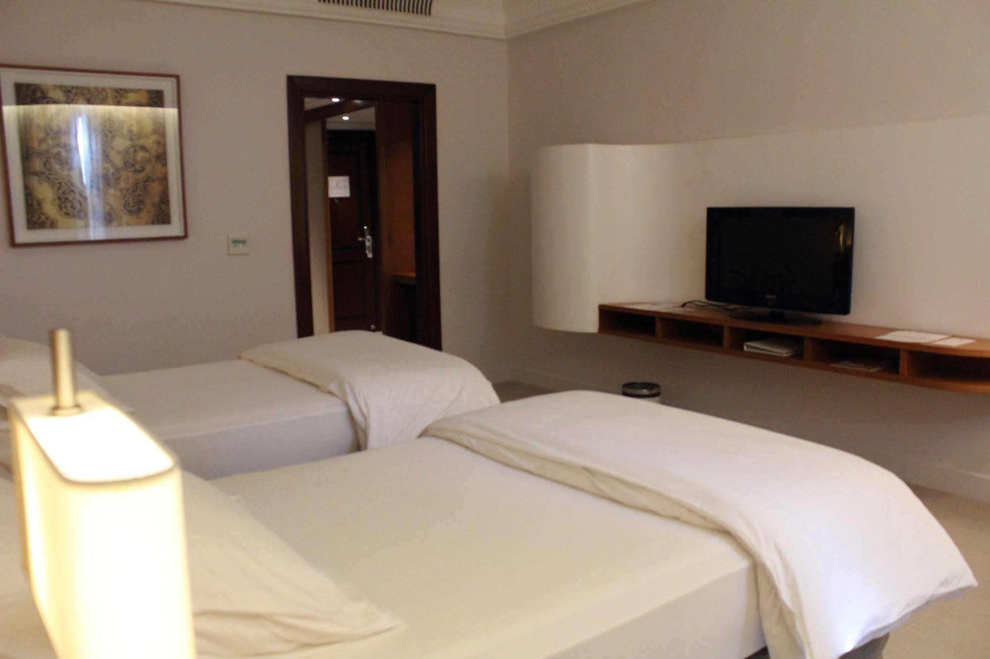 K108 Hotel Доха Экстерьер фото